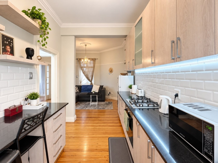 To Let 2 Bedroom Property for Rent in Sea Point Western Cape